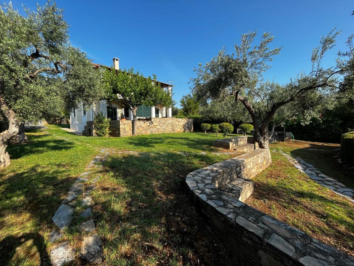 Villa Liana Sourpi المظهر الخارجي الصورة